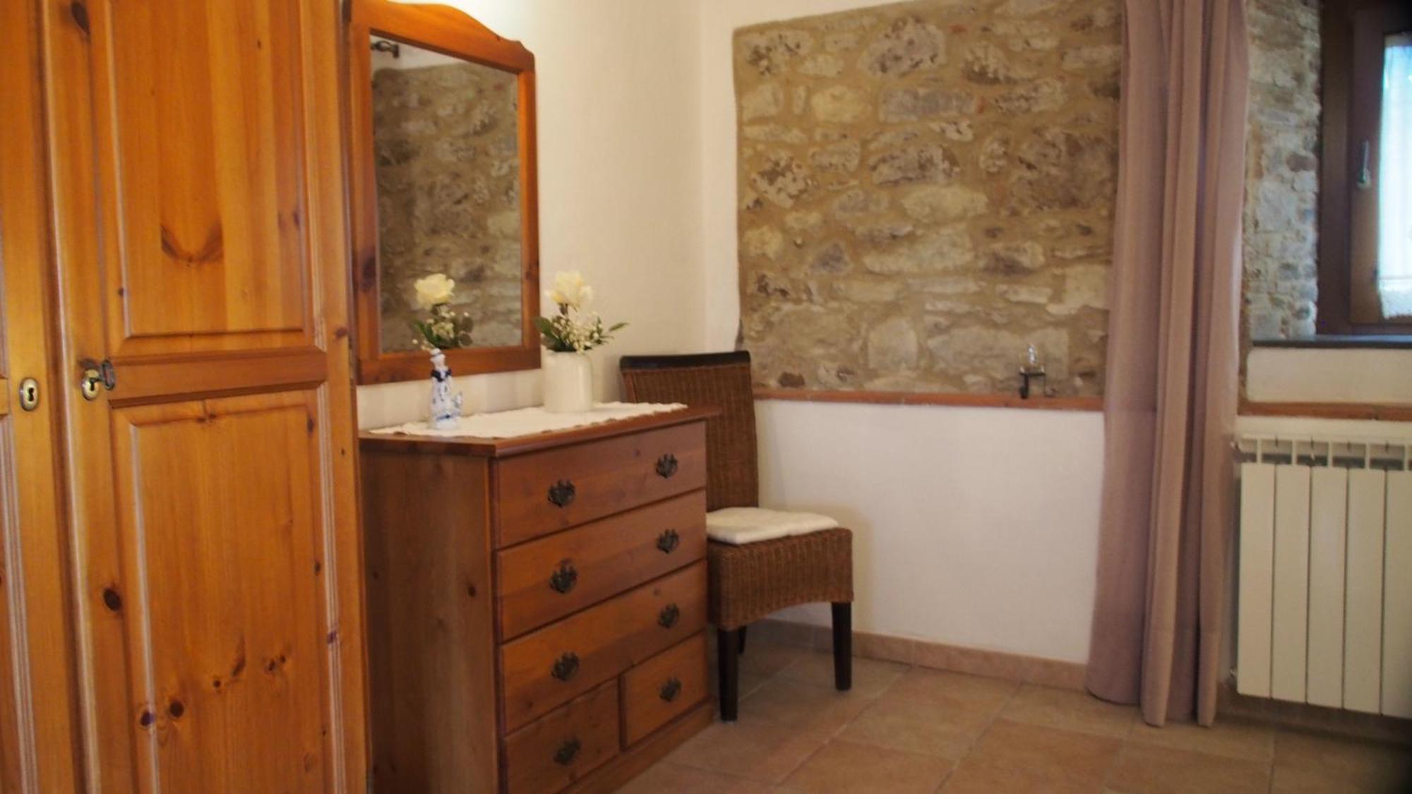 Podere L'Aquila Gaiole in Chianti Rum bild